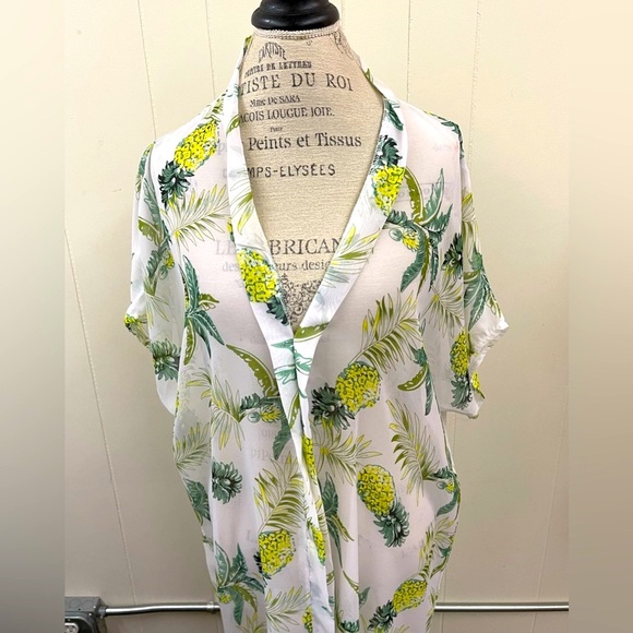 JC Sunny pineapple print coverup - Picture 2 of 6